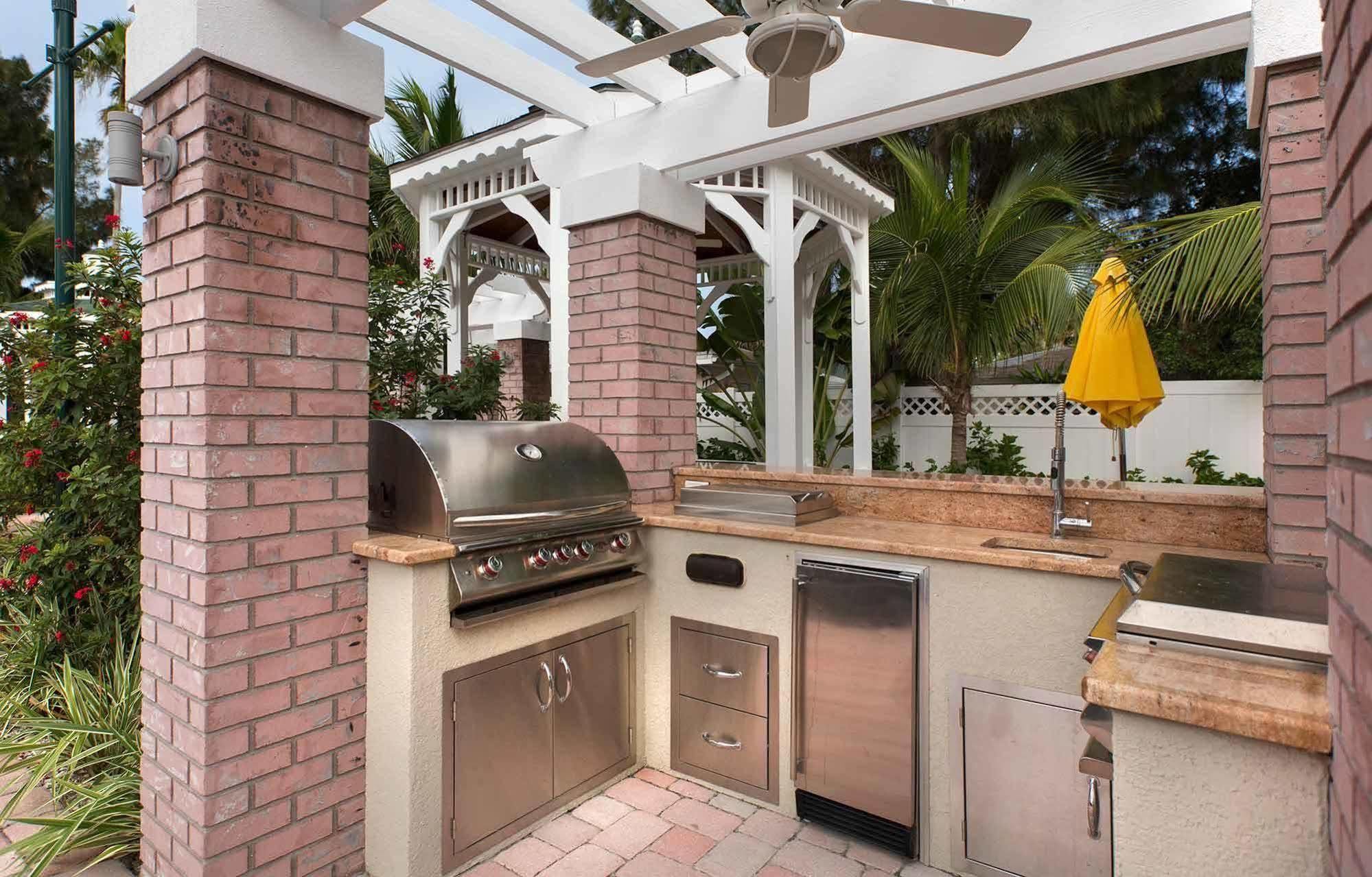 Coconut Inn Pass-A-Grille Beach セント・ピート・ビーチ エクステリア 写真
